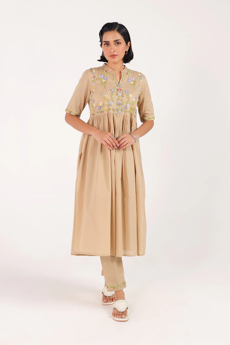 Floral Crush Hand-Embroidered Set - Image 8