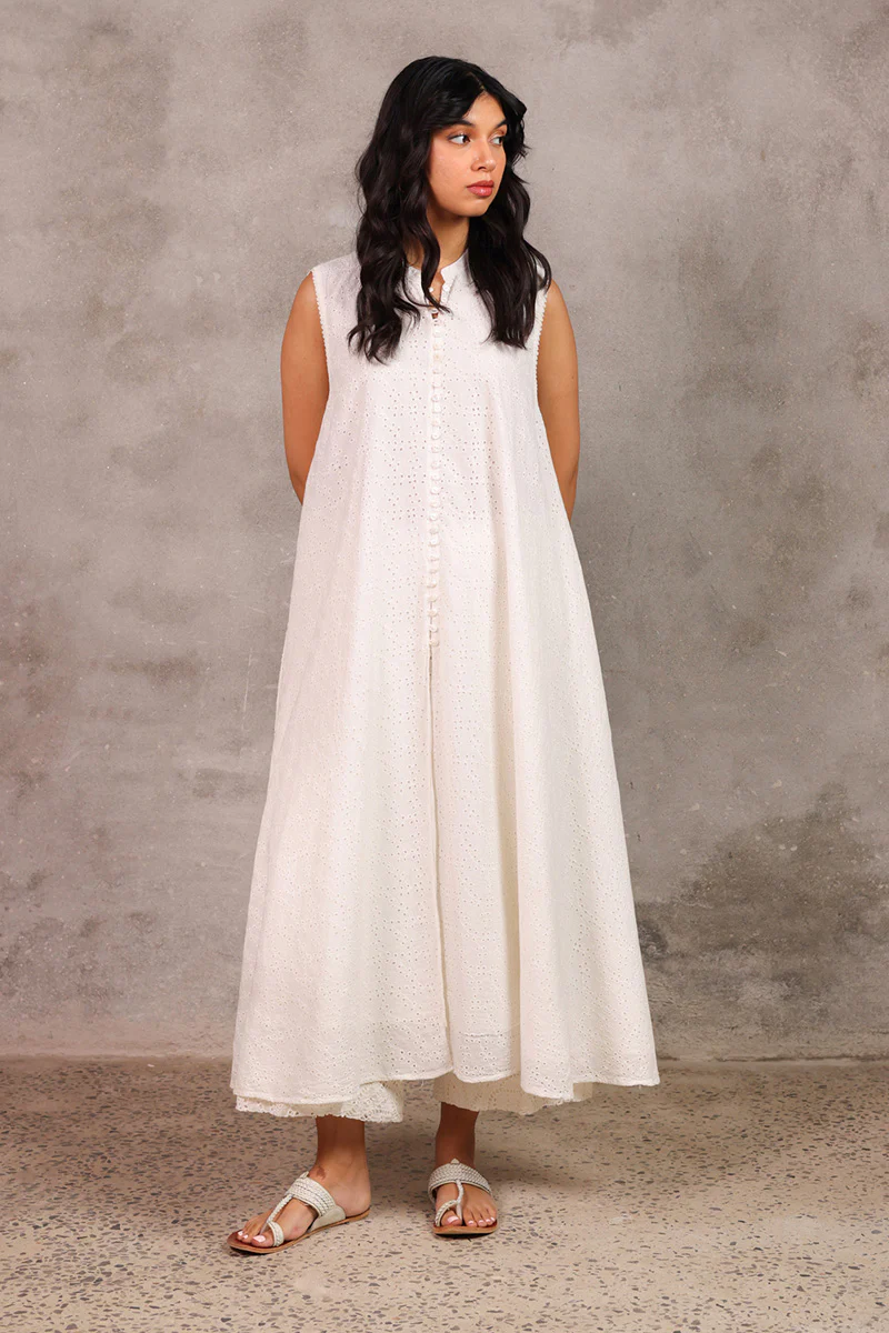 Spring Fling Schiffli Dress - Image 14