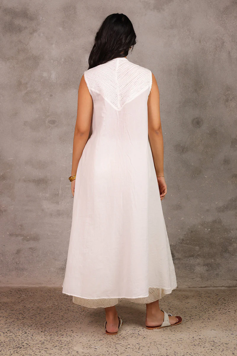 Spring Fling Schiffli Dress - Image 18