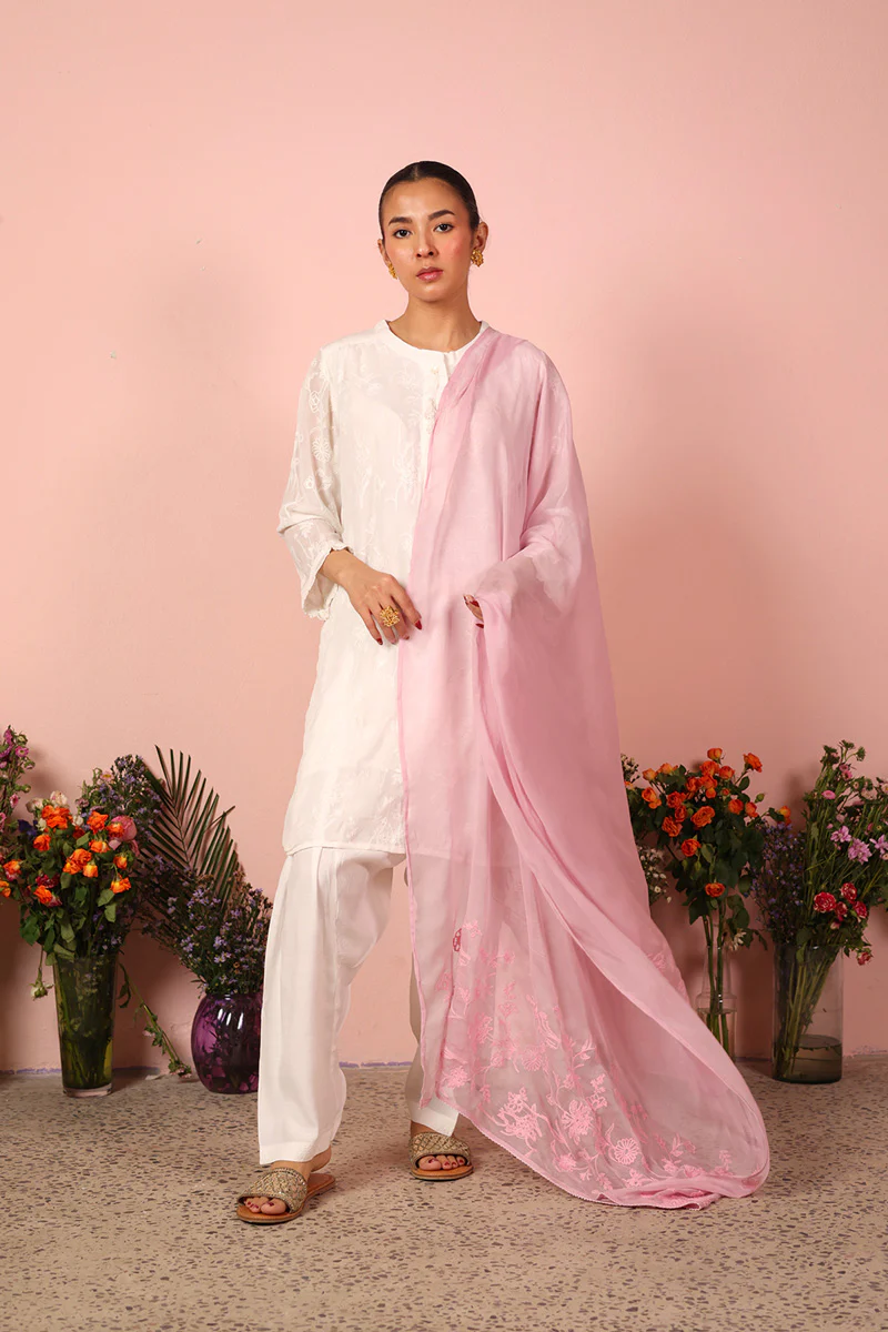 Efflorescence Resham Dupatta - Image 3