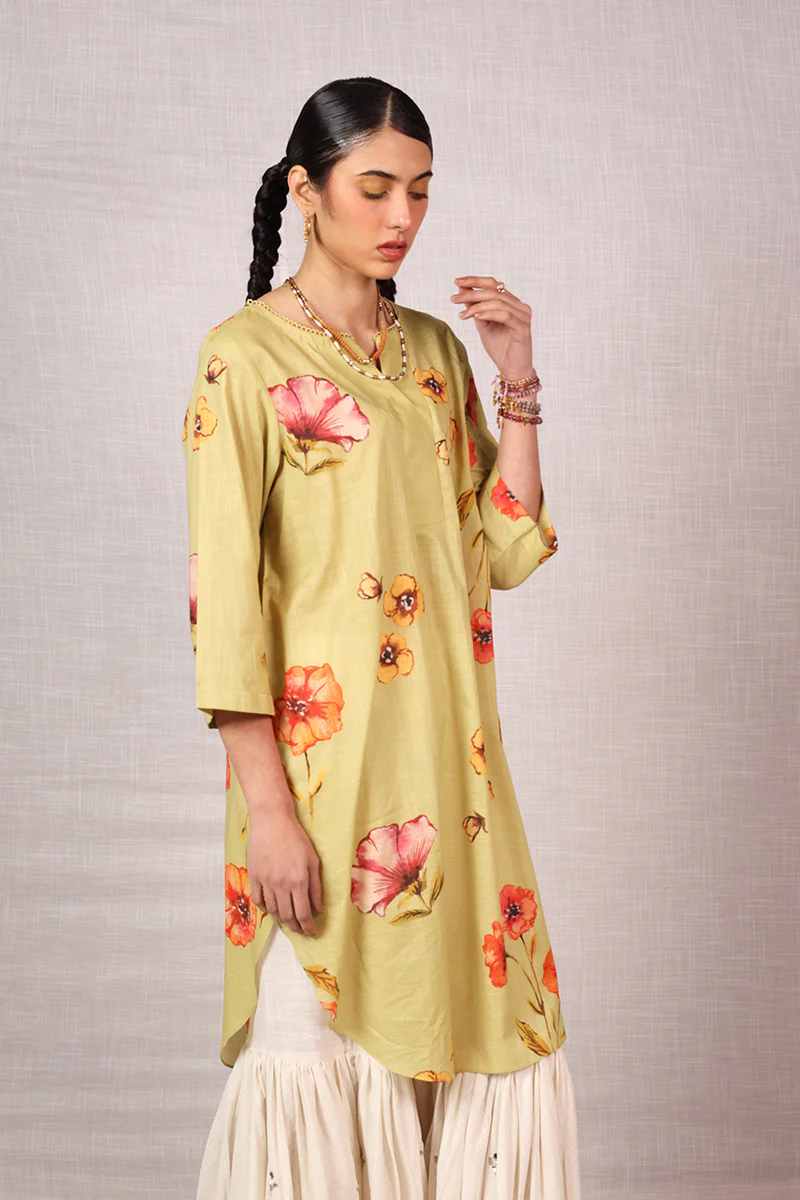 Infinite Desi Bloom Kurta - Image 6