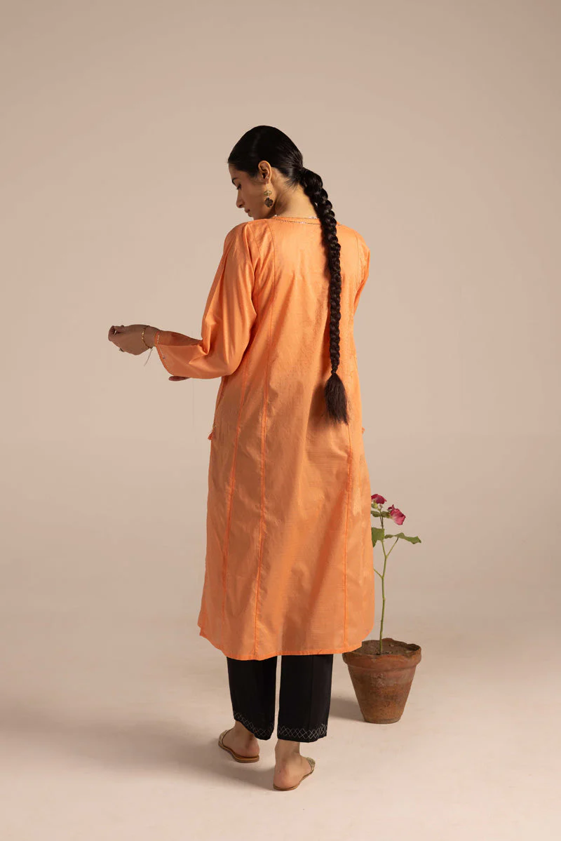 Sea foam Mukesh Gleam kurta - Image 15