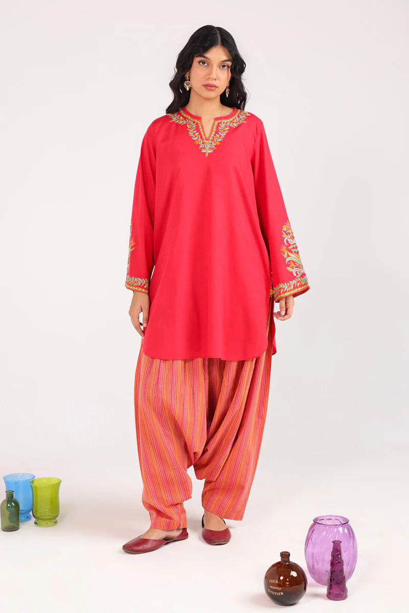 Rangeen Qissay Embroidered Set - Image 7