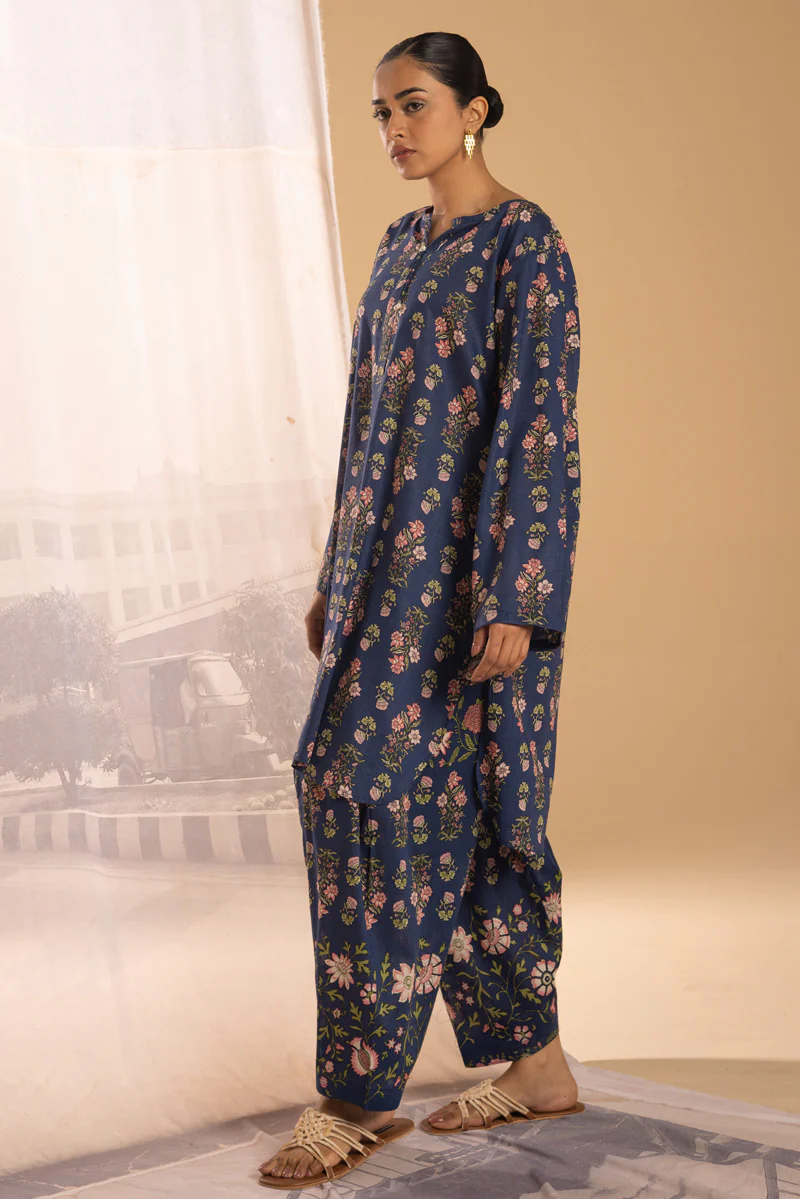 Block Petal Tassel Set - Image 5