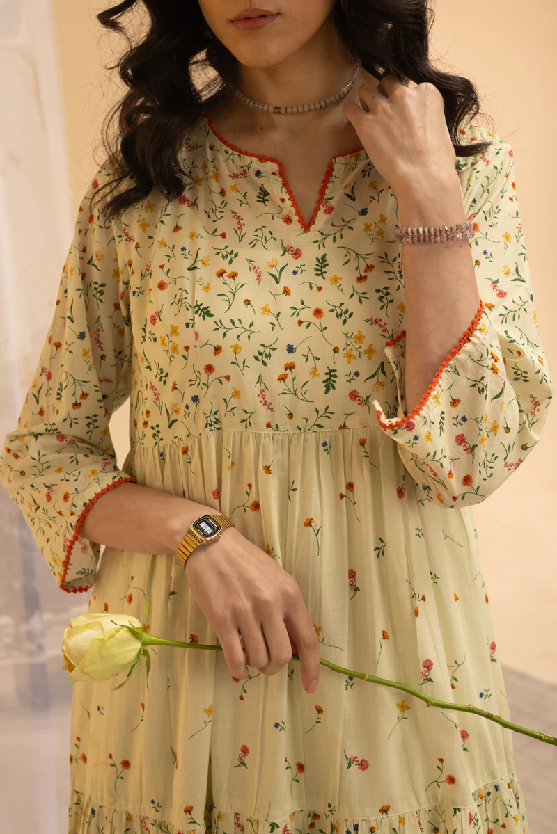 Ditsy Floral Tiered Dress - Image 7