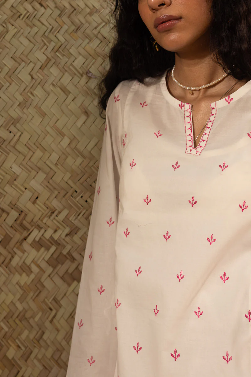 Quiet Paisley Kurti - Image 7