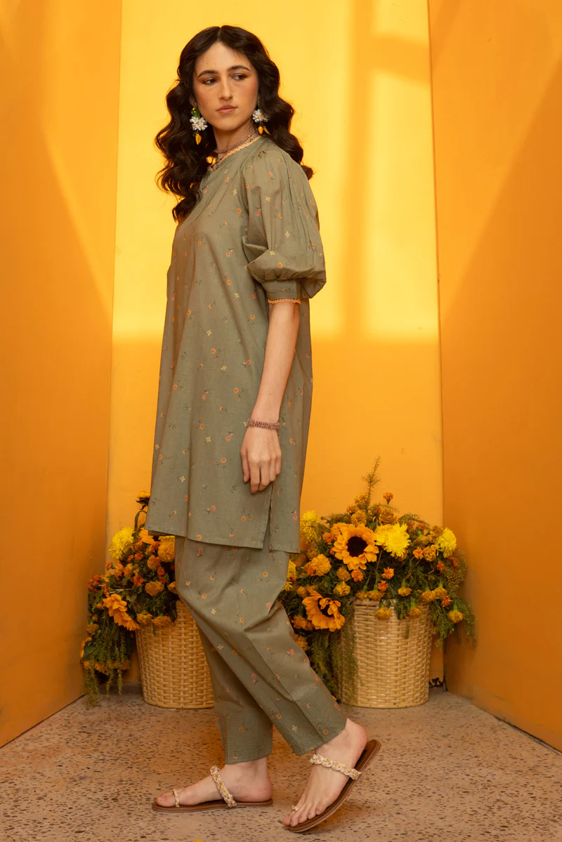 Ditsy Floral Dew Set - Image 7