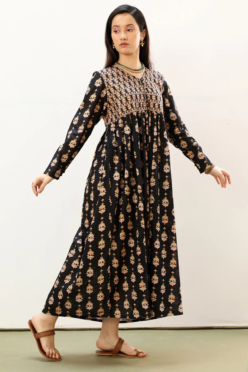 The Inlay Whisper Dress - Image 11