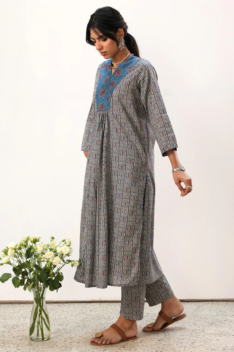 Printed Ajrak Set - Image 4