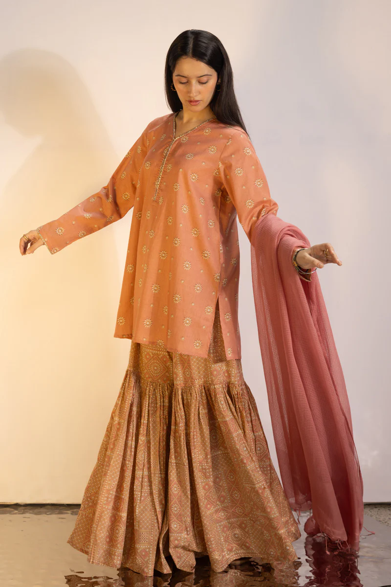 Soft Mandana Gharara Set - Image 7