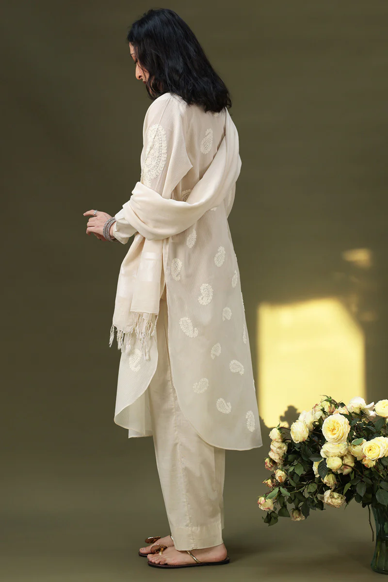 White Whisper 3-Piece Ensemble - Image 3