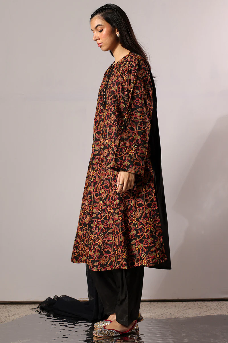 Embroidered Party 3-Piece Suit - Image 4