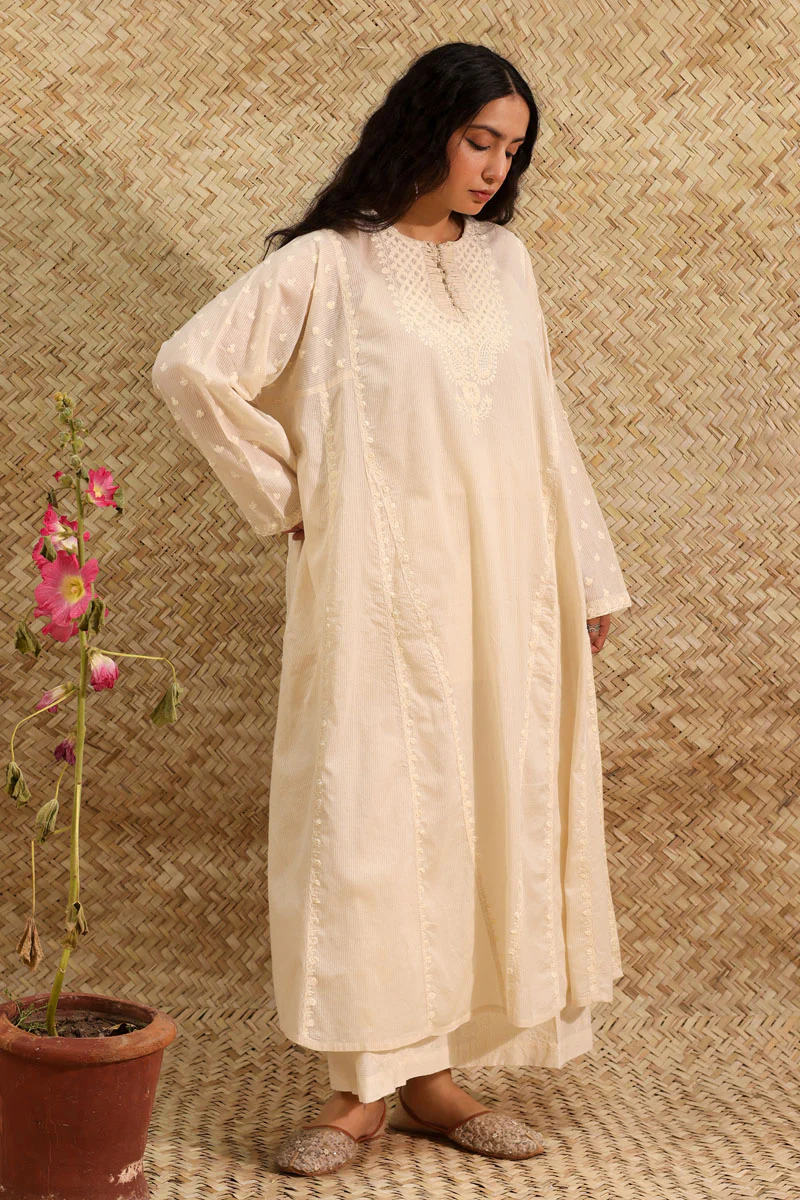 Soft Reverie Kurta - Image 3