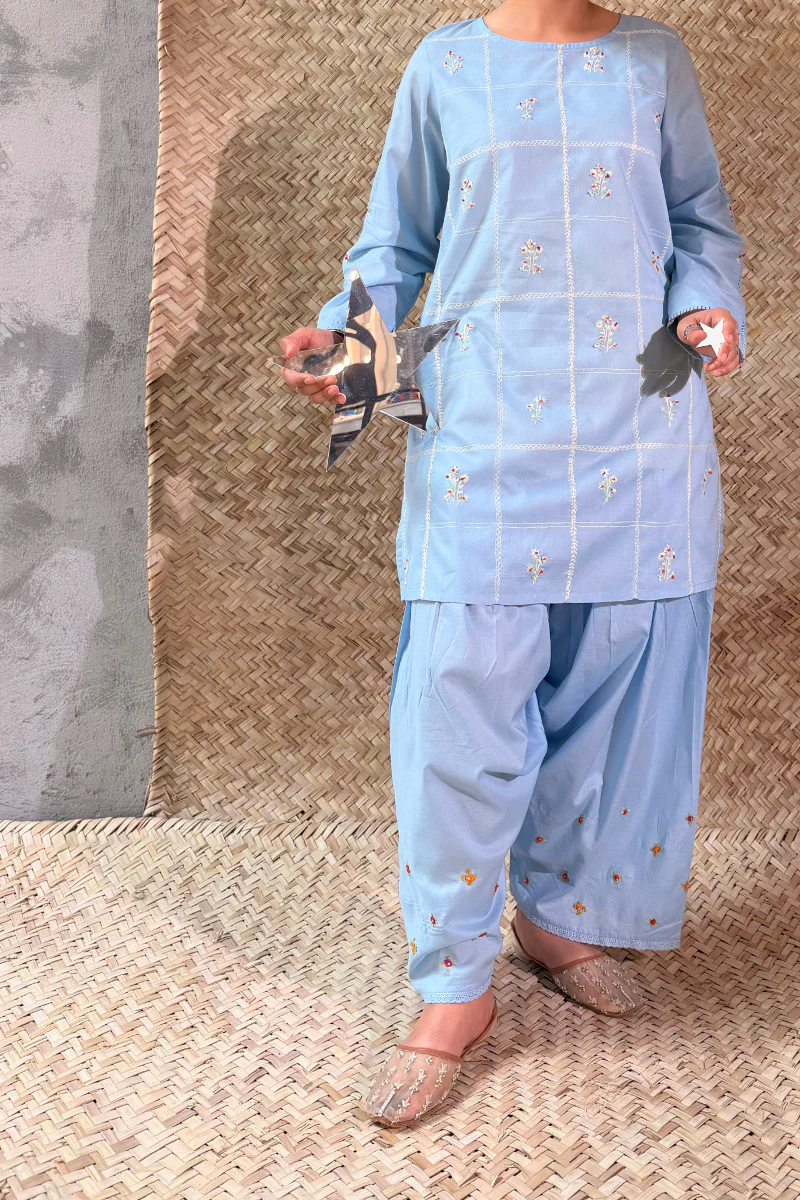 Tarkashi Blooms Farshi Set - Image 6