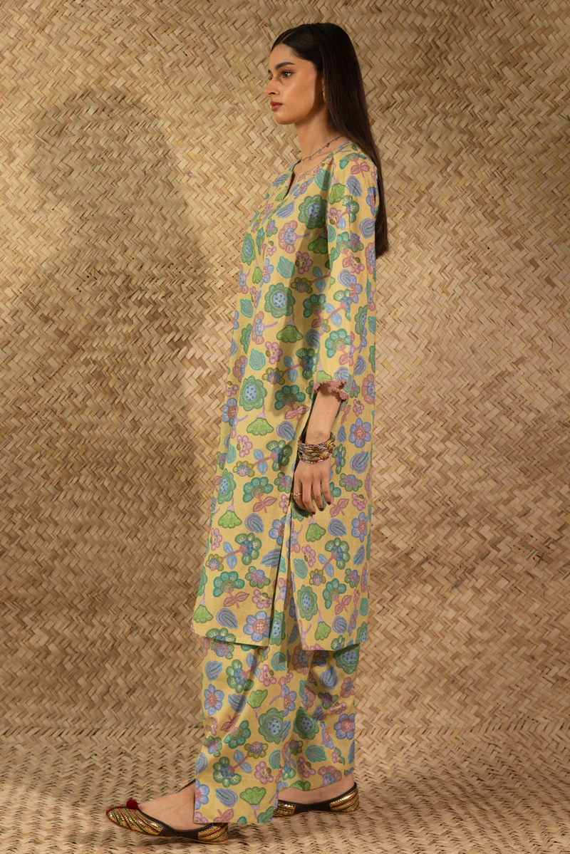 Contrast Crochet Printed Set - Image 7
