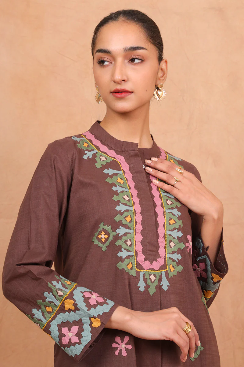 Thar Carvan Earth Kurta - Image 2