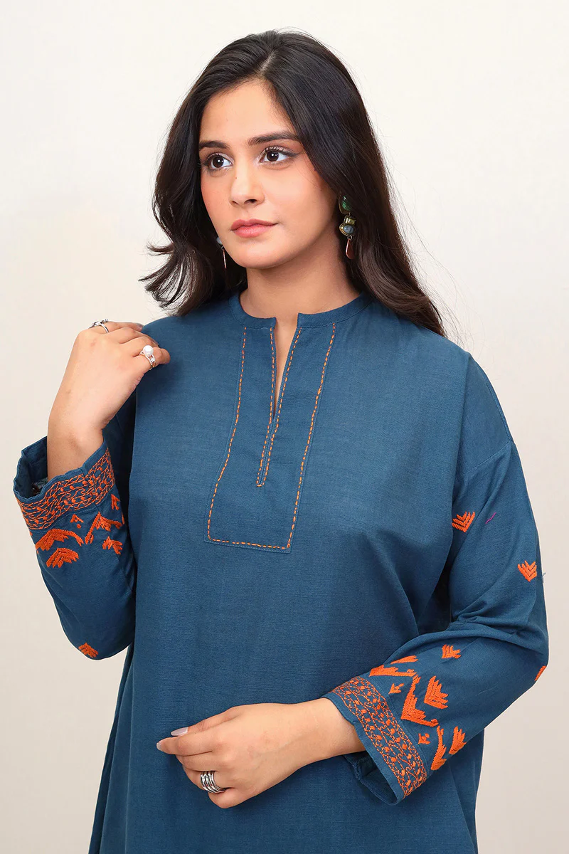 N K R Embroidered Kurta - Image 2