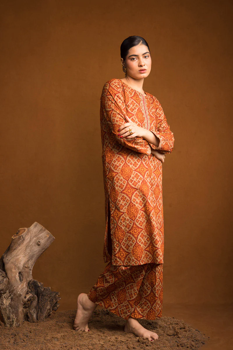 2 Piece Indonesian Collection - Image 15