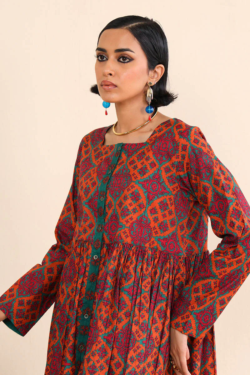 Indonesian Peplum Set - Image 5