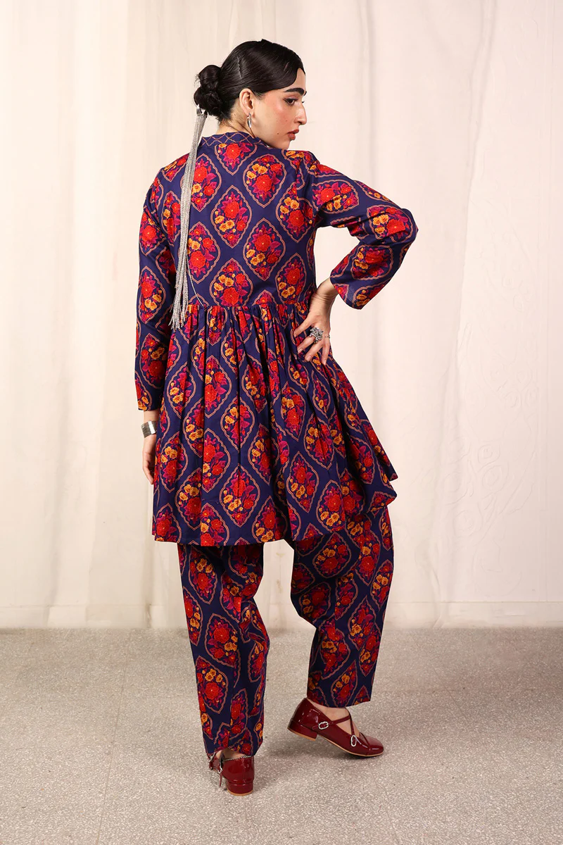 Charbagh Peplum 2 Piece - Image 11