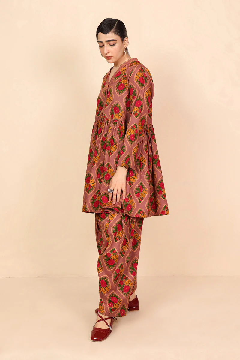 Charbagh Peplum 2 Piece - Image 13