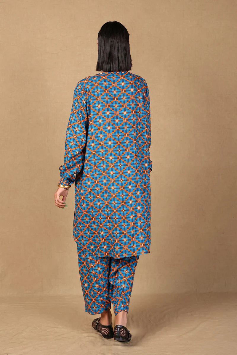 Checkered 2 Piece - Image 4