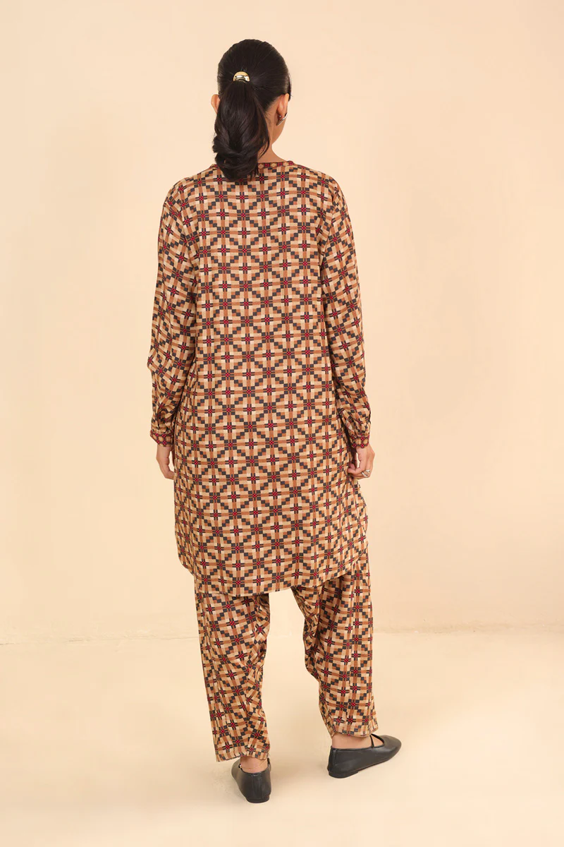 Checkered 2 Piece - Image 8
