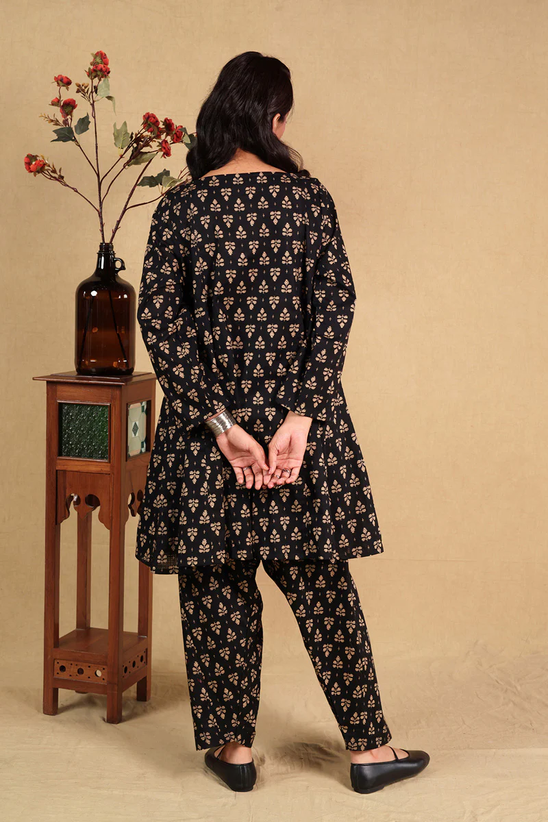 Embroidered Chaap 2 Piece Set - Image 12