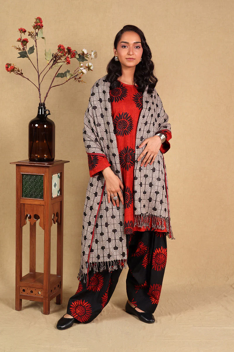 Classic Kullu Shawl - Image 29