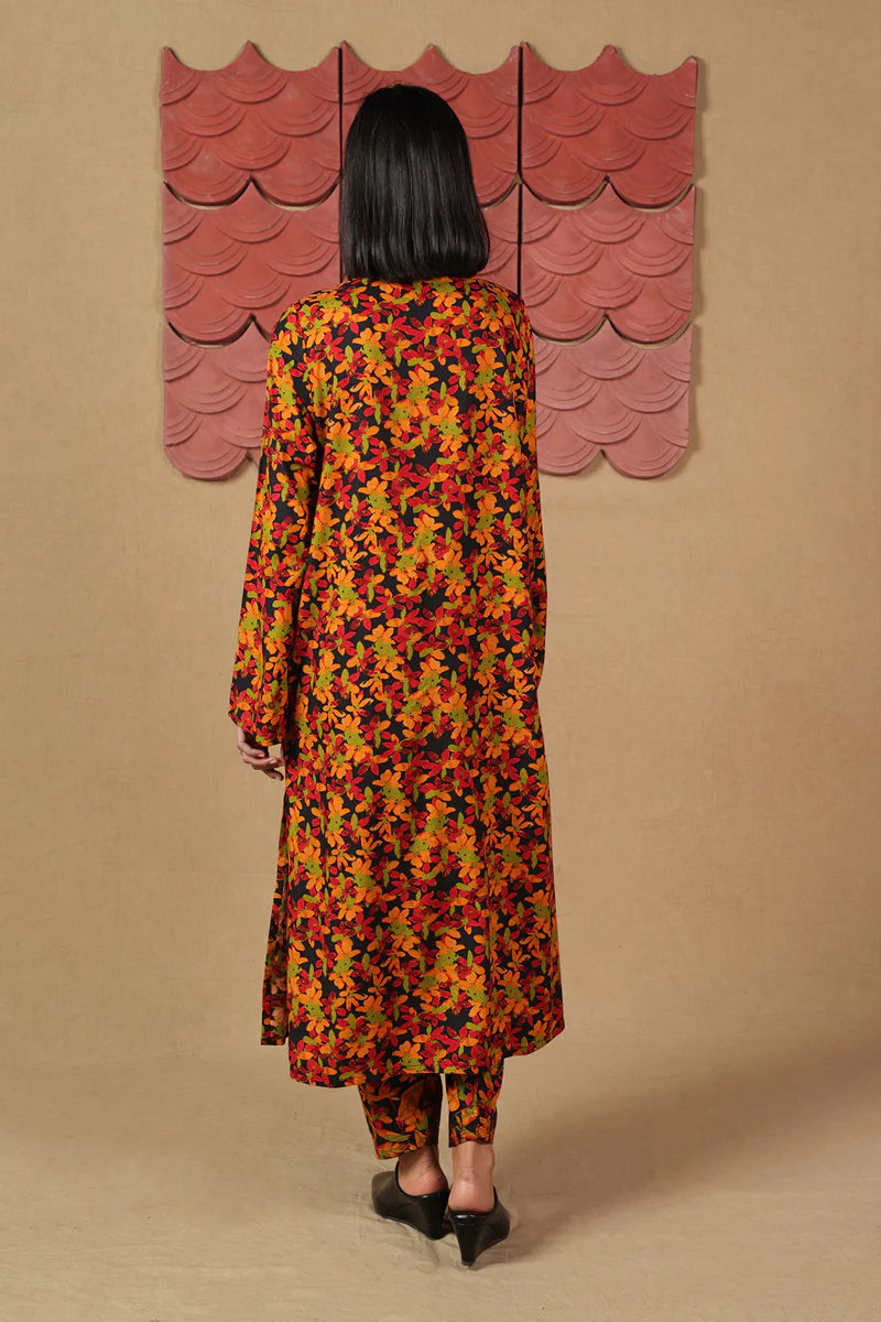 Buttoned Pattay 2 Piece - Image 8