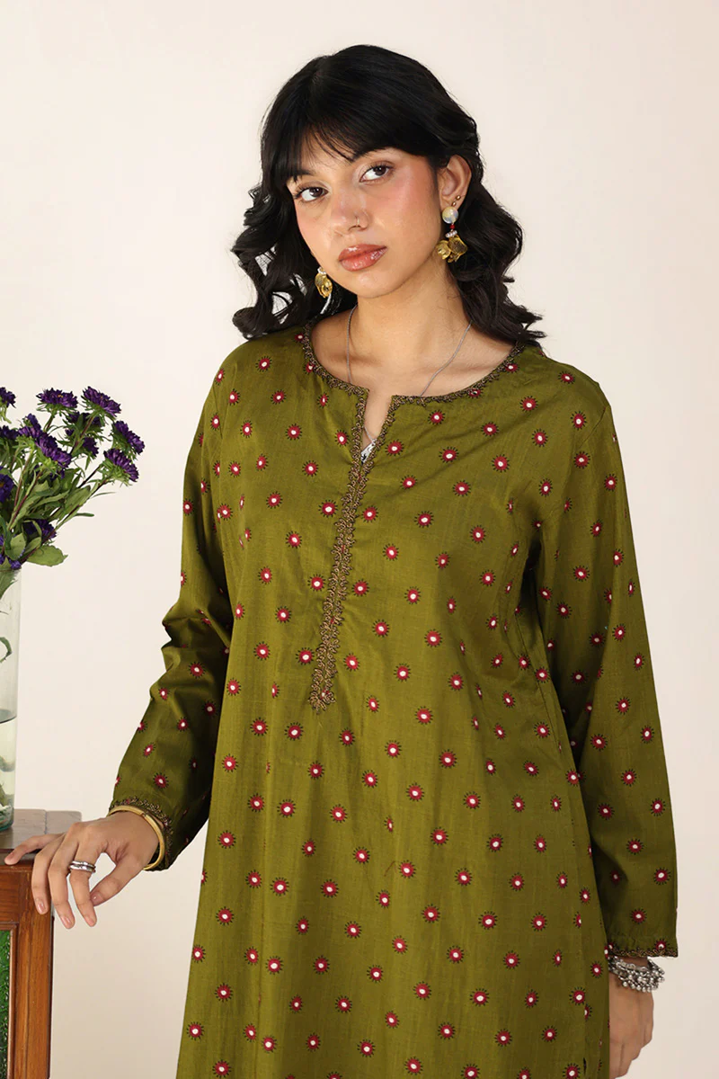 Kutch Kahani Twin Set - Image 11