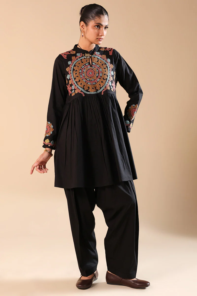 African Collage Style Duo - Image 6