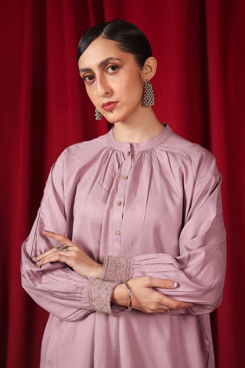 Vintage Grace Elite Kurta - Image 8