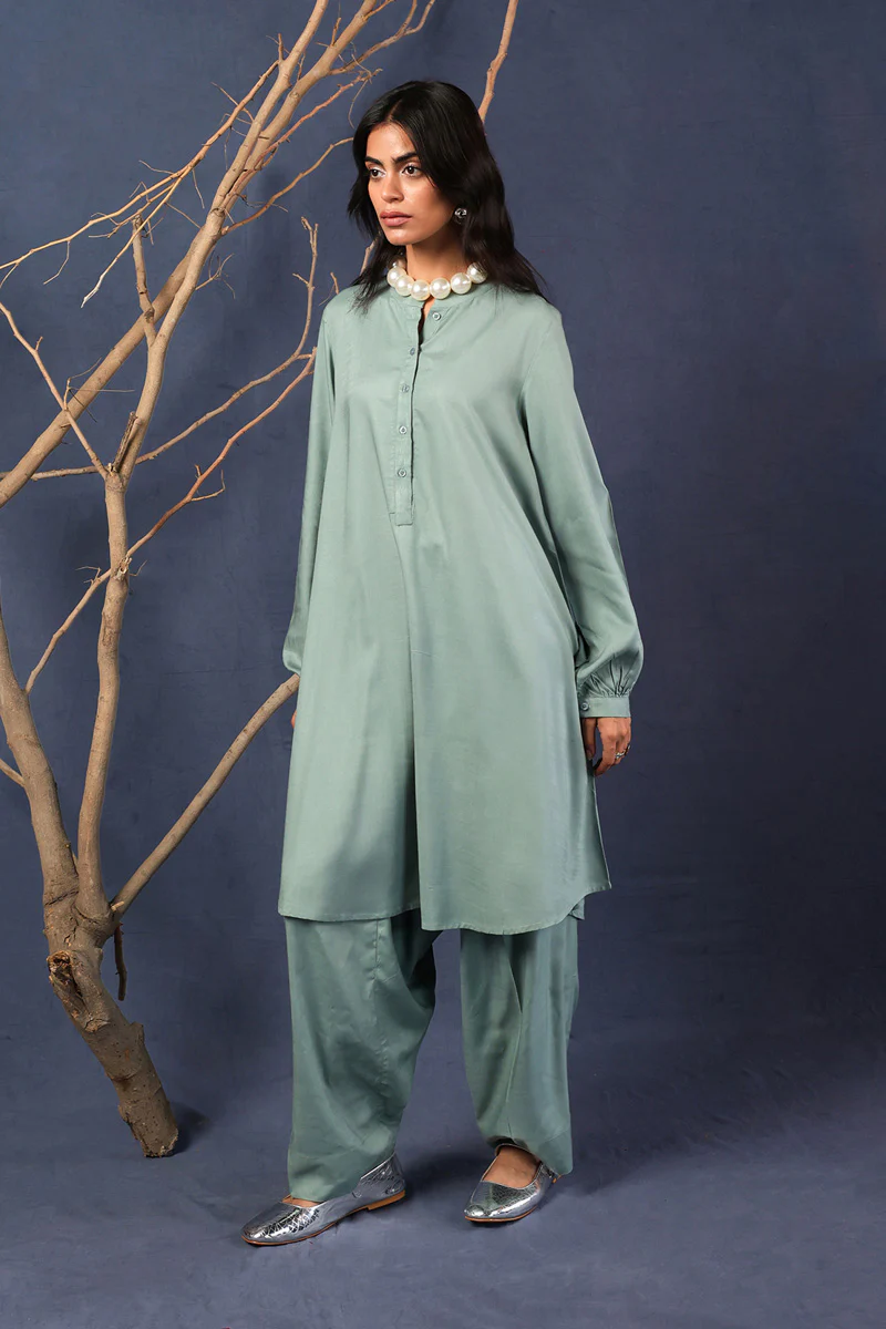Timeless Vintage Grace 2 Piece - Image 7