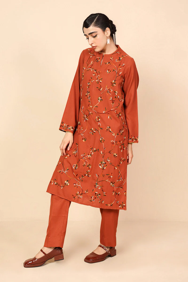 Embroidered Chroma 2 Piece - Image 8