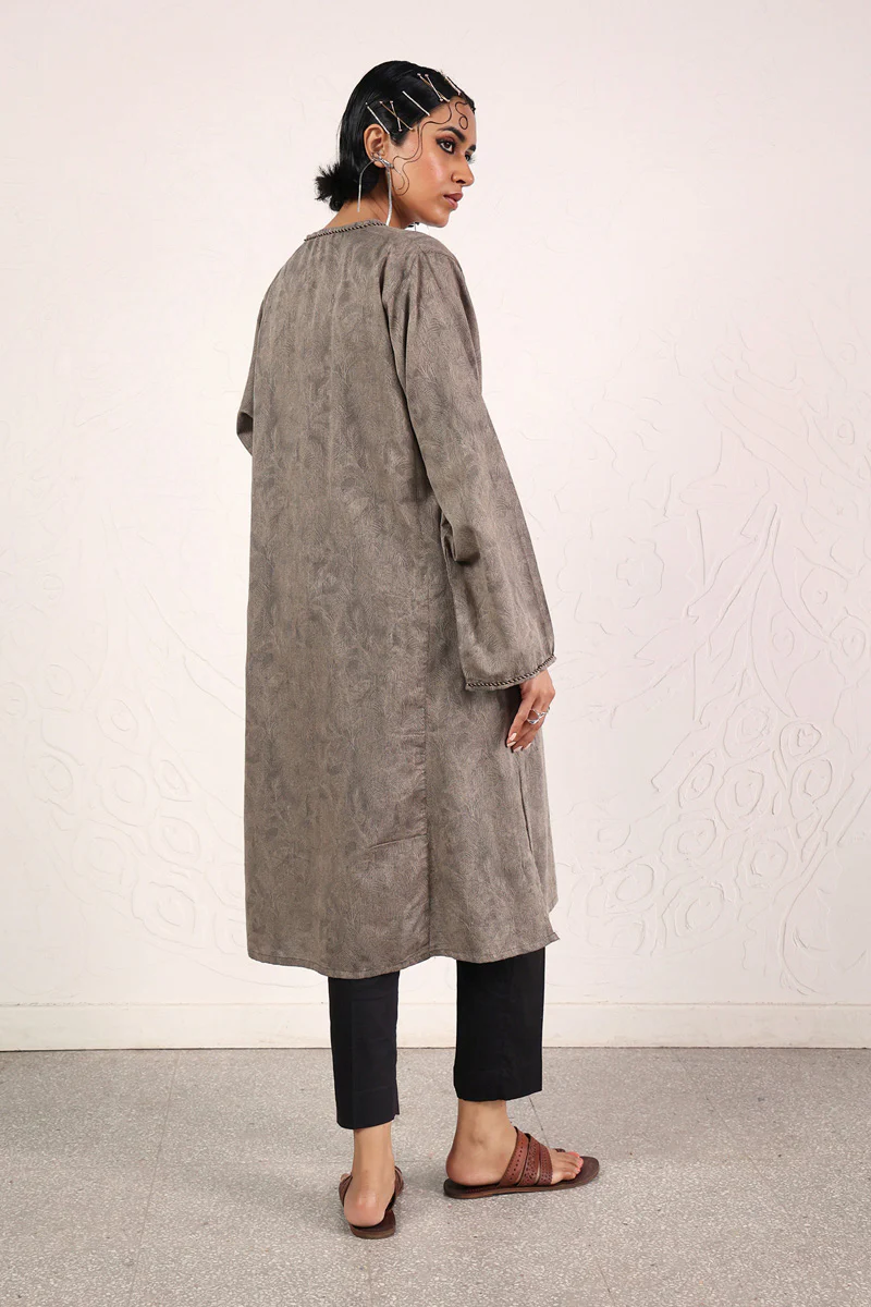 Flo Roar Panelled Kurta - Image 4
