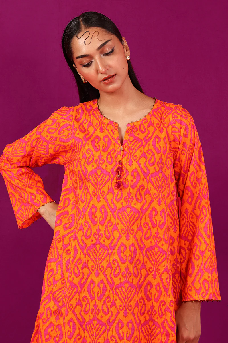 Printed Timeless Weave Kurta - Image 5