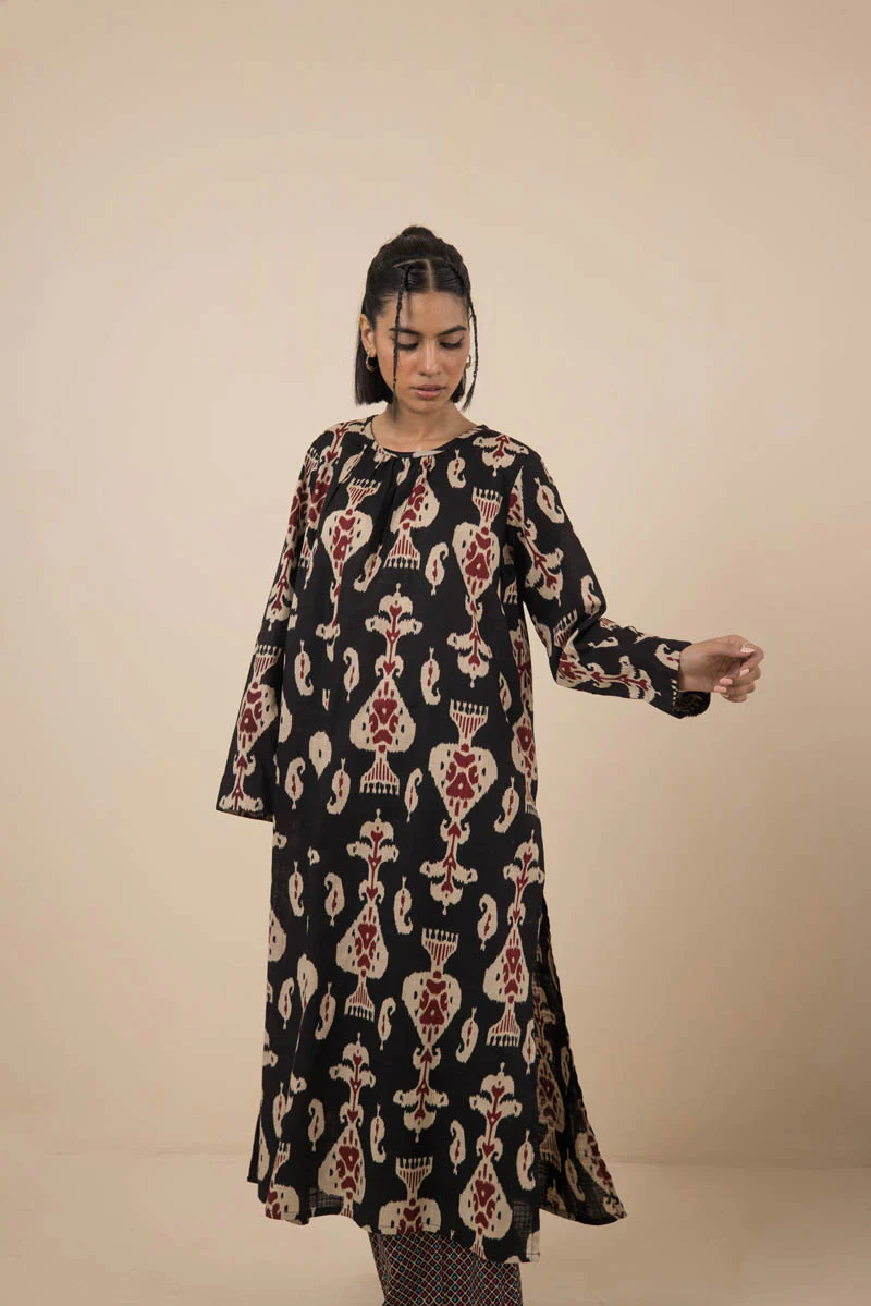 Timeless Weave Kurta - Image 5