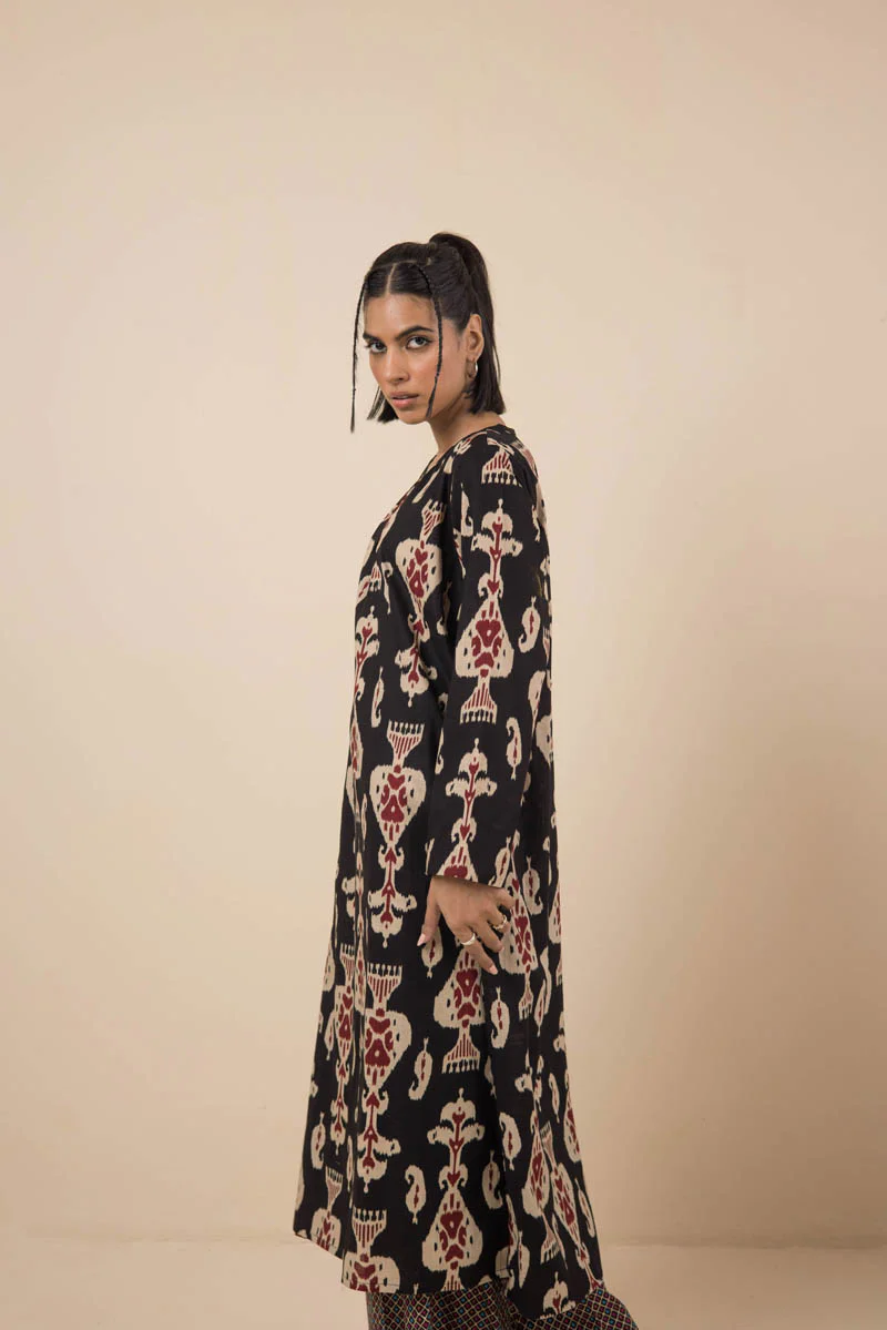 Timeless Weave Kurta - Image 8