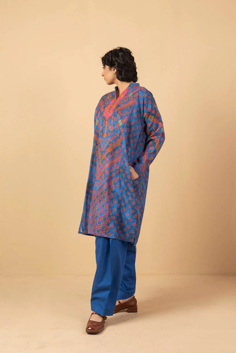 Panelled Jigsaw Kurta - Image 11
