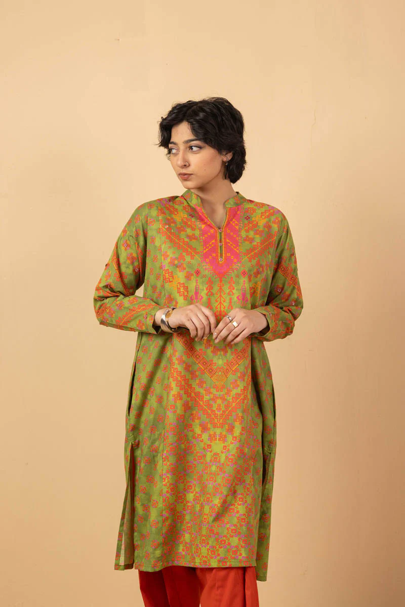 Panelled Jigsaw Kurta - Image 6