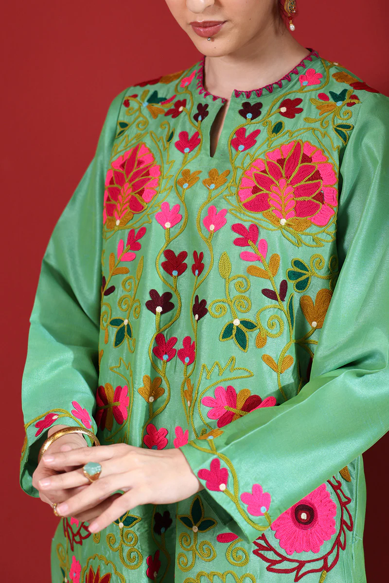 Ember Florals Folk Set - Image 4