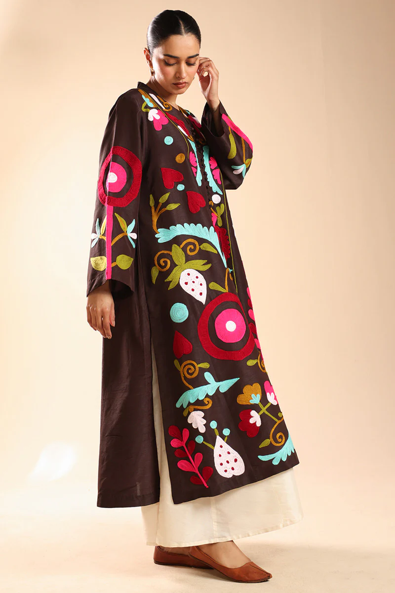 Embroidered Tajik Kurta - Image 9