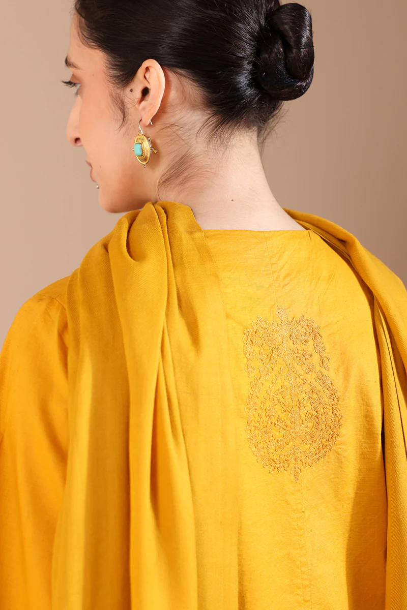 Embroidered Timeless Threads Set - Image 3