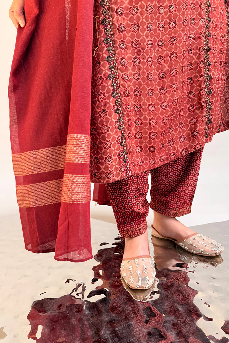 Ajrak Rangkaar 3-Piece Ensemble - Image 4