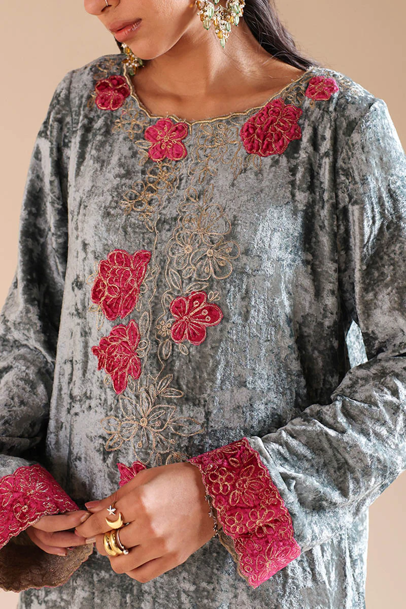Zareen Velvet 3-Piece Set - Image 2