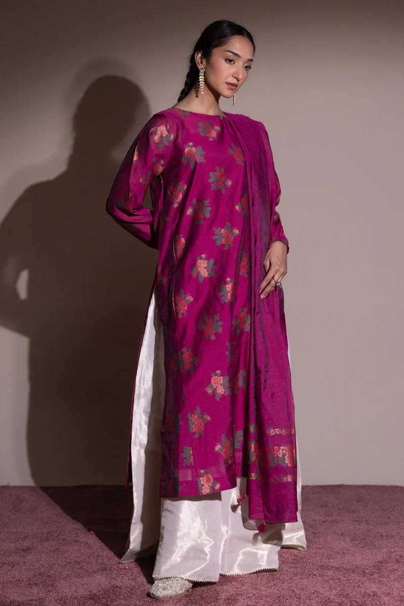 Jacquard Golden Rose Duo-Set - Image 3