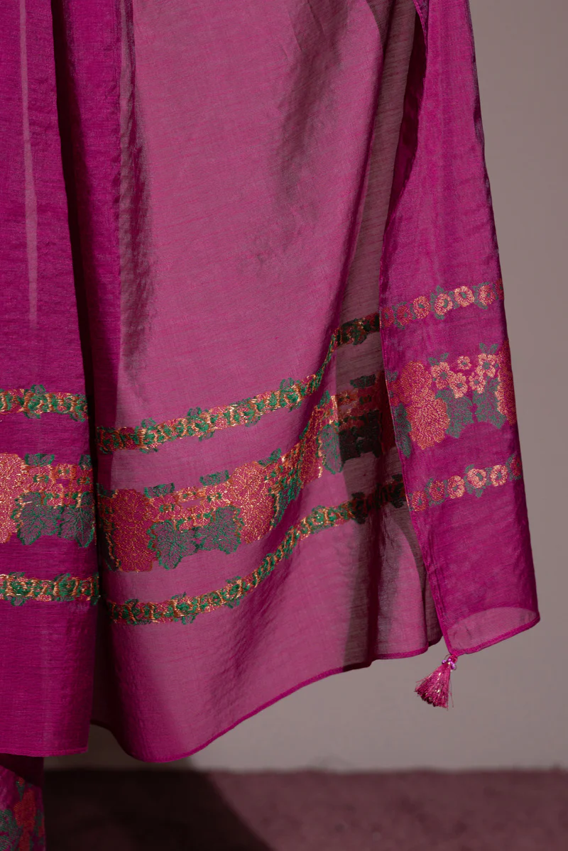 Jacquard Golden Rose Duo-Set - Image 4