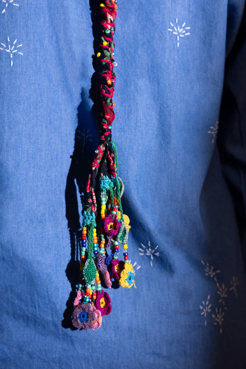 Bead-Bloom Crochet Paranda - Image 4