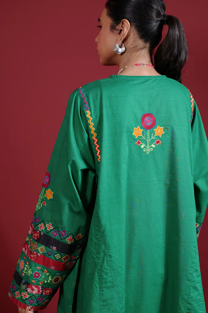 Hand-Crafted Melange Hues Set - Image 3
